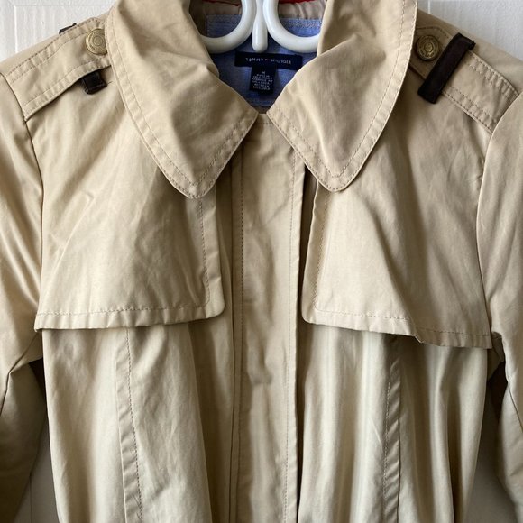 Tommy Hilfiger trench coat - Picture 7 of 16